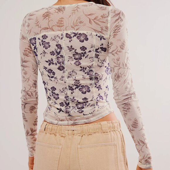 Free People Betty’s Garden Top in Neutral Combo 1S8 - Picture 6 of 6